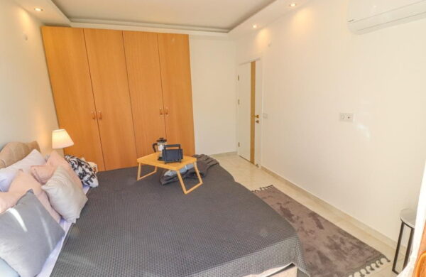(ATALAY UPSTAIRS 8)